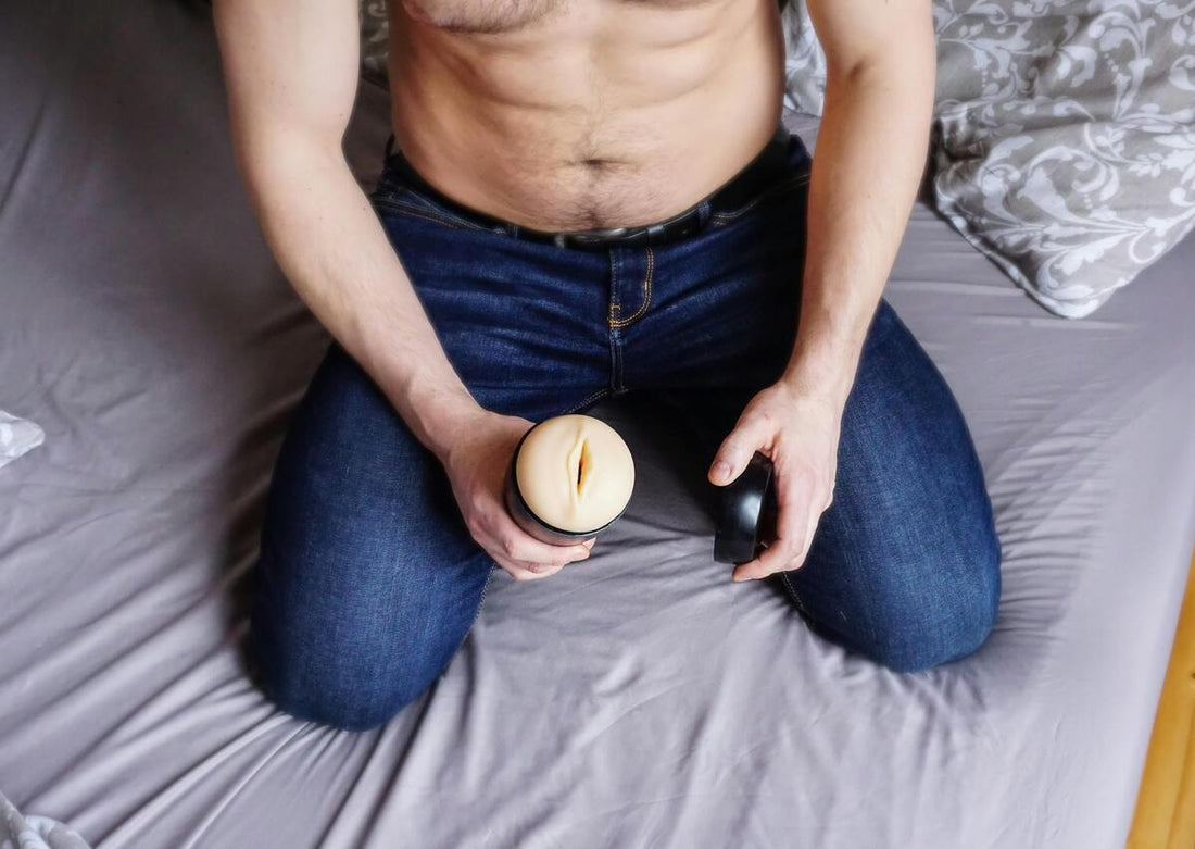 Sex toys per lui: lascia che la fantasia investa il tuo corpo
