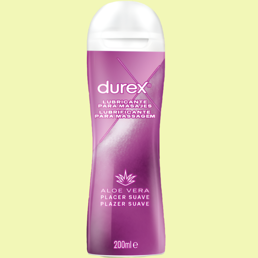  Il lubrificante per massaggi Durex è il complice perfetto per rilassarsi e far scivolare via tutto… (soprattutto i vestiti). Grazie alla formula a base di aloe vera, dalle proprietà emollienti e lenitive, questo lubrificante rimane morbido e setoso sulla pelle.