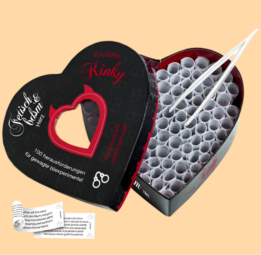 Cerchi qualcosa di nuovo e non sai cosa potrebbe piacerti? Scopri ogni sfumatura del piacere con il gioco erotico di coppia FETISH: 100 sfide di pura passione…tutte da scoprire! 