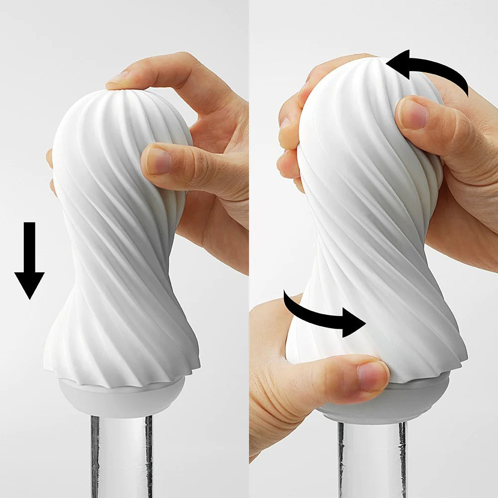 SexToy Masturbatore per uomo TengaFlex: Realizzato con una tecnologia sofisticata, saprà soprenderti facendoti provare sensazioni mooolto intense: la guaina interna trasparente realizzata in morbido silicone, particolarmente flessibile ed elastico, ti regala un'esperienza sensoriale dinamica e diversificata.