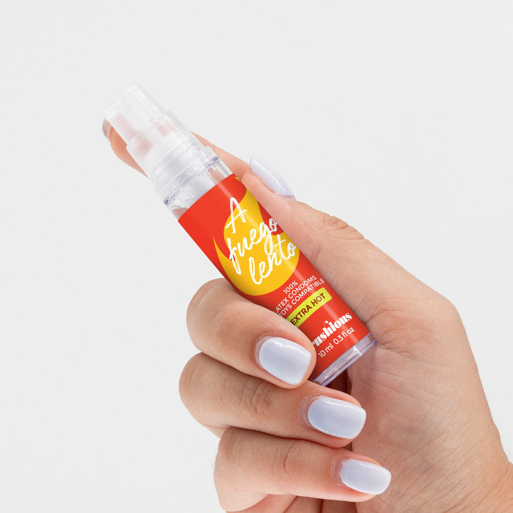 Lubrificante Crushios A fuego lento: lubrificante ad effetto riscaldante compatibile con ogni tipo di sextoy e preservativo. Confezione da 10ml