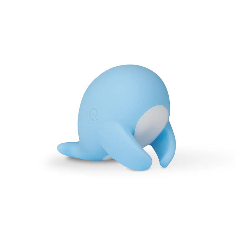 Vibratore e Stimolatore da stimolaziome esterna LittleWhale: forma di piccola balena, sex toy tascabile, multi-vibrazione. Materiale: Silicone/ABS; Marca Produttore: Ammicco.