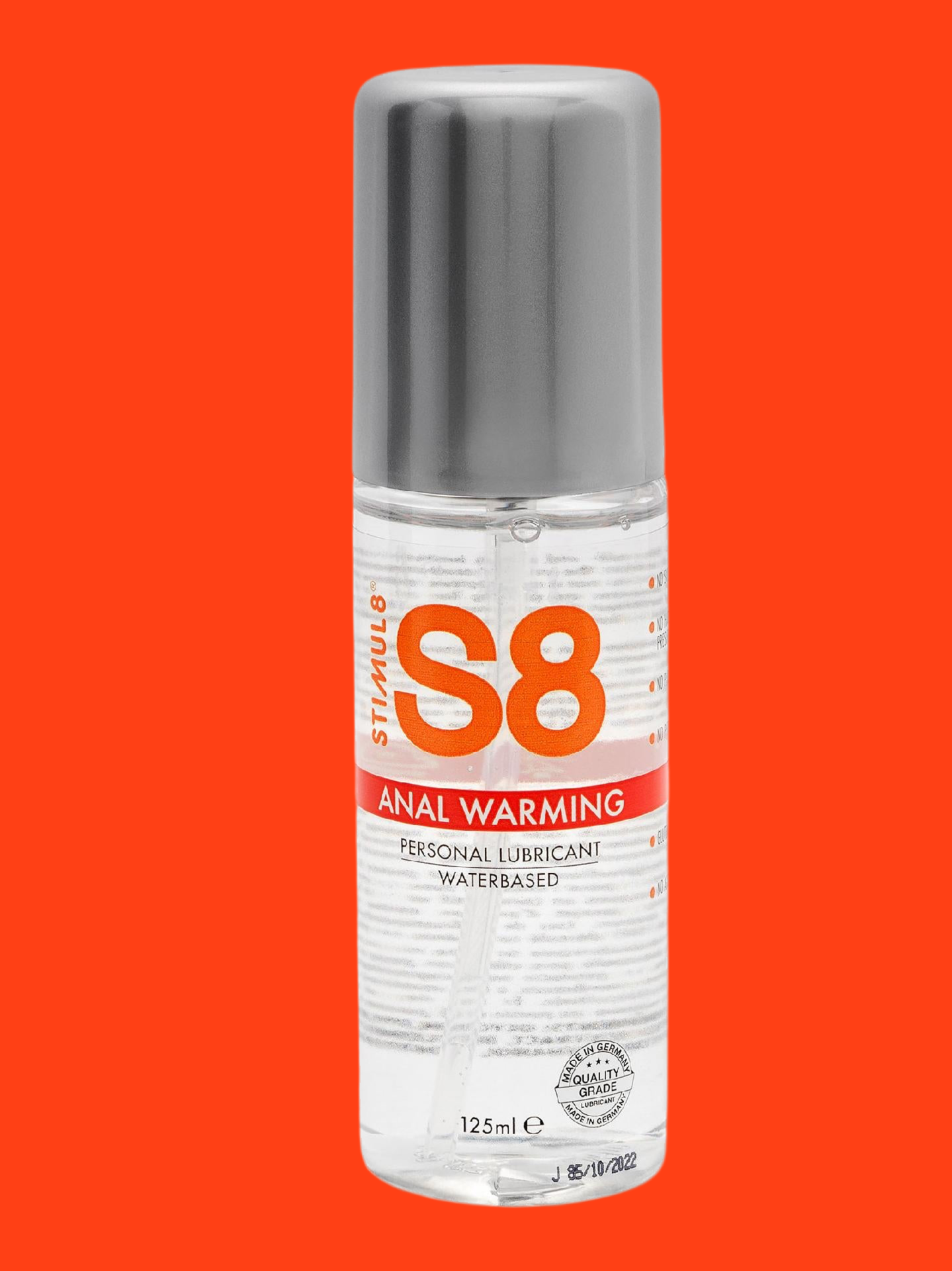 Il Lubrificante anale S8 Warming a base d’acqua unisce scorrevolezza impeccabile a un effetto riscaldante tutto da godere. Morbido al tatto e bollente nel risultato, è perfetto per accendere ogni momento d’intimità. 