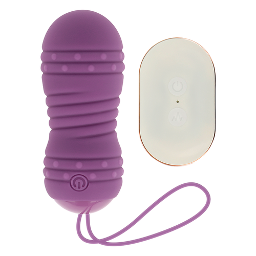 OhMama è l’ovetto vibrante che non solo si nasconde perfettamente dove vuoi tu, ma fa anche esattamente quello che vuole chi ha il telecomando. 