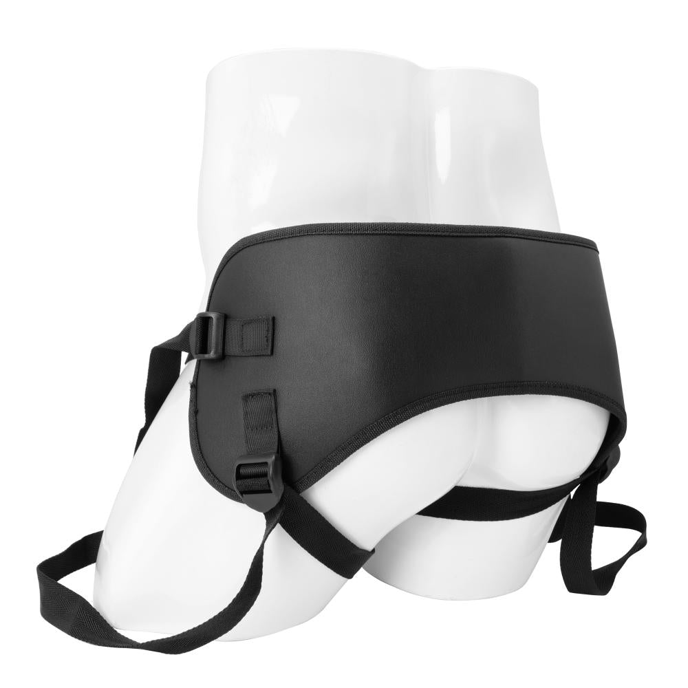 Grazie ai 3 anelli metallici intercambiabili (4,1 cm, 4,8 cm e 5,4 cm) puoi agganciare a questo Harness dildo di diverse dimensioni: dal più “soft & easy” a quelli dalle dimensioni... più intense.