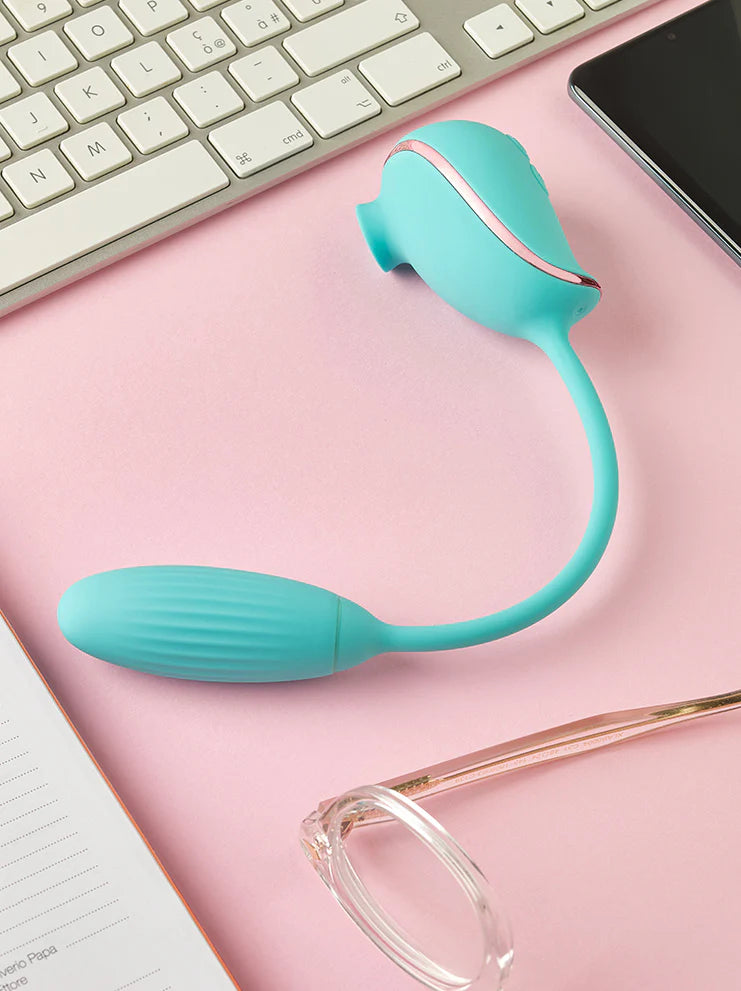 Sextoy Artemide: vibratore e succhiaclitoride 2 funzioni in 1. Doppia stimolazione, multi-vibrazione. Materiale ipoallergenico. Produttore: ammicco, Brand distributore: Feekyfeeky