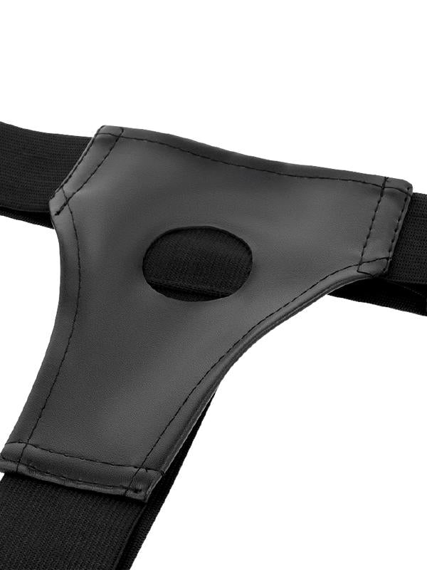 Chi ha detto che le dimensioni non contano, non aveva ancora provato questo strap-on: 15 cm di piacere, un motore vibrante super potente e un telecomando per avere sempre in mano il controllo.