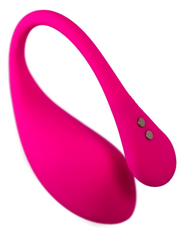 Lush 3 è l’ovetto vibrante con controllo a distanza di nuova generazione firmato Lovense: un motore ancora più potente rispetto alla versione precedente, una batteria migliorata con fino a 3 ore di vibrazioni non-stop, e un design curvo studiato per una stimolazione ancora più precisa dell’area CUV. 