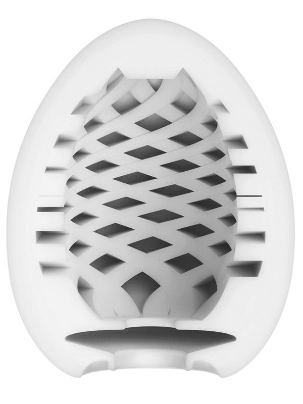 I Masturbatori Egg sono piccoli, discreti e super divertenti da usare. Ogni ovetto contiene una struttura interna diversa: onde, rilievi, spirali e altri pattern stimolanti.