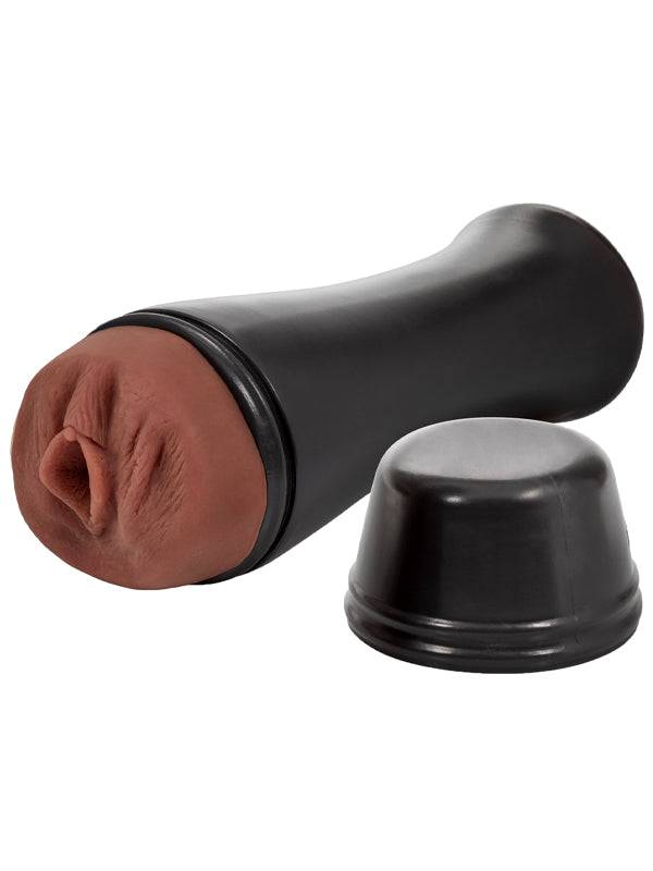 Sexysista è il masturbatore realistico pensato per chi non si accontenta delle mezze misure. Con la sua forma fedele, il colore naturale e la texture ultra realistica, sembra così vera che ti farà dimenticare tutto il resto… tranne il piacere.  